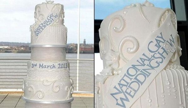 WEDDING CAKE BY CAKE 